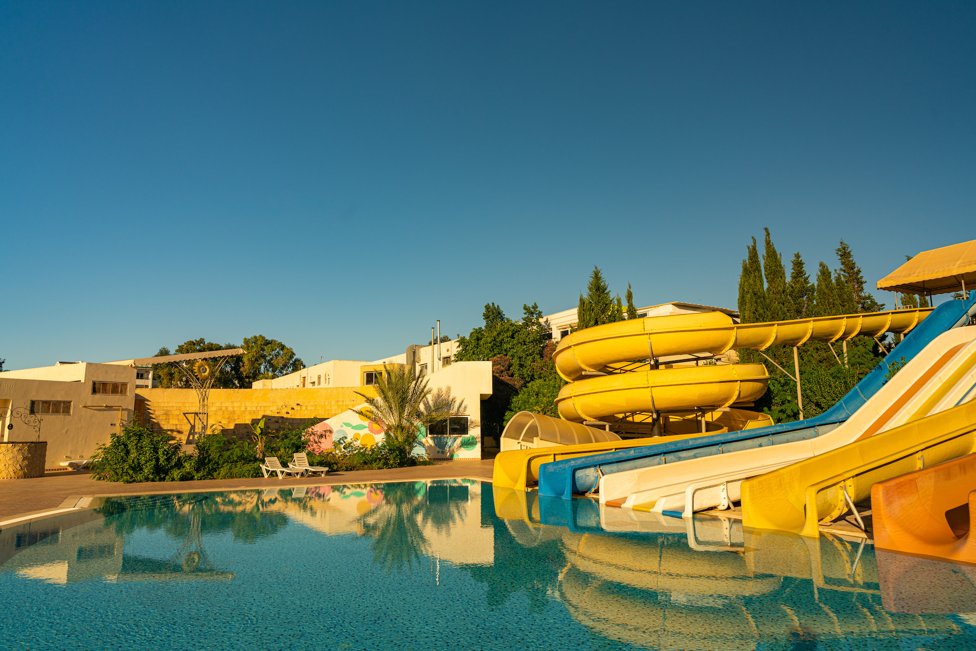 AQUAPARC-BAR PISCINE